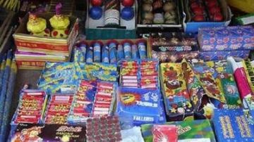 حكم التجارة في المفرقعات واستعمالها.. دار الإفتاء تجيب