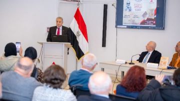 مكتبة مصر العامة تناقش كتاب نجيب محفوظ شرقا وغربا مكتبة مصر العامة تناقش كتاب نجيب محفوظ شرقا وغربا