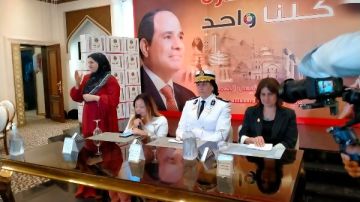 توزيع ماكينات خياطة على 30 سيدة برعاية القومي لذوي الإعاقة توزيع ماكينات خياطة على 30 سيدة برعاية القومي لذوي الإعاقة