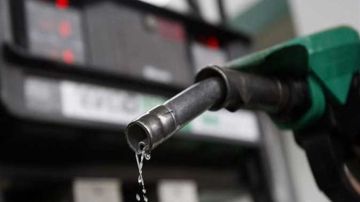 هل يتم تثبيت أسعار البنزين في مصر بعد تراجع النفط لأدنى مستوى منذ 2021؟ هل يتم تثبيت أسعار البنزين في مصر بعد تراجع النفط لأدنى مستوى منذ 2021؟