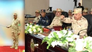 وزير الدفاع يشهد تنفيذ المرحلة الرئيسية لمشروع مراكز القيادة التعبوي لقوات الدفاع الجوي والقوات الجوية وزير الدفاع يشهد تنفيذ المرحلة الرئيسية لمشروع مراكز القيادة التعبوي لقوات الدفاع الجوي والقوات الجوية