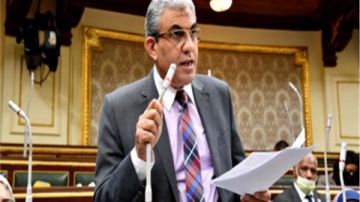 النائب عادل عبد الفضيل يعلن تفاصيل آخر تعديلات قانون العمل.. ويؤكد: يحقق الأهداف المرجوة النائب عادل عبد الفضيل يعلن تفاصيل آخر تعديلات قانون العمل.. ويؤكد: يحقق الأهداف المرجوة