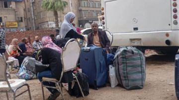 السودان يعلن تسهيلات لعودة مواطنيه من مصر السودان يعلن تسهيلات لعودة مواطنيه من مصر