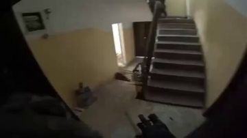  مشهد من أفلام هوليود .. فيديو نعيم الدغمه يقتل إسرائيليين بطريقة الأفلام الأمريكية