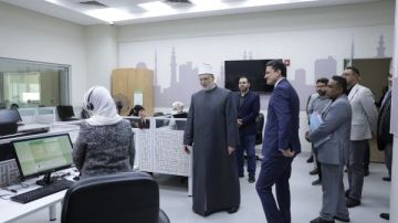 الضويني يتفقد مركز الأزهر للفتوى لمتابعة سير العمل.. صور الضويني يتفقد مركز الأزهر للفتوى لمتابعة سير العمل.. صور