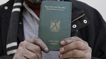 وزير الداخلية يصدر قرارا بمنح الجنسية لعدد من المواطنين.. وهذه شروط الحصول عليها وزير الداخلية يصدر قرارا بمنح الجنسية لعدد من المواطنين.. وهذه شروط الحصول عليها