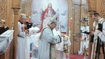 بكنيسة العذراء مريم .. مطران بورسعيد يترأس قداس عيد القيامة