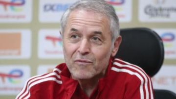 كولر يحذر من حارس مرمى صن داونز.. ويوجه رسالة للجماهير