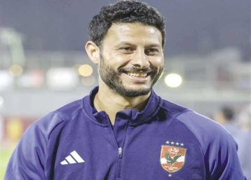 الشناوي يتوصل إلى اتفاق مع مسؤولي الأهلي لتجديد عقده