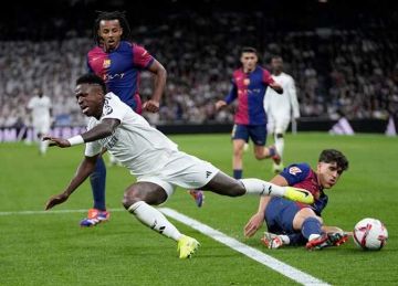 بث مباشر مباراة ريال مدريد وبرشلونة في نهائي كأس ملك إسبانيا (بصوت طارق الأدور)