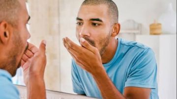 تخلصك من الوزن الزائد ورائحة الفم الكريهة.. اكتشف العشبة المذهلة