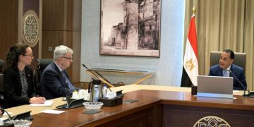 رئيس الوزراء يستقبل السفير الألماني بالقاهرة لبحث الموضوعات ذات الاهتمام المشترك رئيس الوزراء يستقبل السفير الألماني بالقاهرة لبحث الموضوعات ذات الاهتمام المشترك