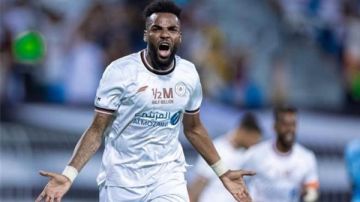 وفاة أرون بوبيندزا لاعب الزمالك السابق.. مات بطريقة مأساوية