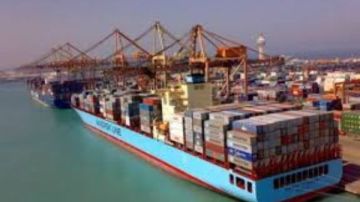 تداول 12 ألف طن بضائع عامة ومتنوعة بموانئ البحر الأحمر
