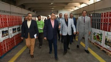 وزير الإنتاج الحربي يتفقد شركتي قها للصناعات الكيماوية وبنها للصناعات الإلكترونية وزير الإنتاج الحربي يتفقد شركتي قها للصناعات الكيماوية وبنها للصناعات الإلكترونية