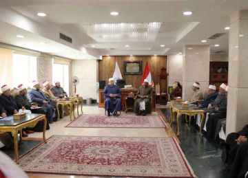 أمين البحوث الإسلامية يعقد اجتماعا موسعا مع مديري مناطق الوعظ على مستوى الجمهورية أمين البحوث الإسلامية يعقد اجتماعا موسعا مع مديري مناطق الوعظ على مستوى الجمهورية