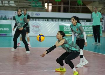 الأهلي يستعد لمواجهة مايو الكاميروني بالبطولة الأفريقية لكرة الطائرة للسيدات الأهلي يستعد لمواجهة مايو الكاميروني بالبطولة الأفريقية لكرة الطائرة للسيدات