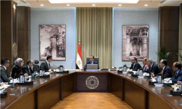 رئيس الوزراء: مصر مستعدة لتنفيذ أي مشروعات تنموية في الدول الإفريقية الشقيقة رئيس الوزراء: مصر مستعدة لتنفيذ أي مشروعات تنموية في الدول الإفريقية الشقيقة