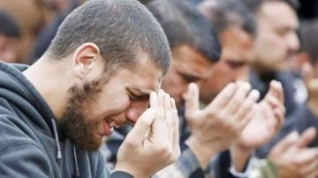 كيف نواجه تقلبات وابتلاءات الدنيا؟ داعية إسلامي يجيب