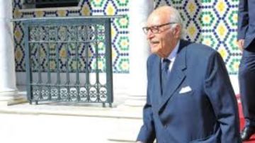 وفاة الرئيس التونسي الأسبق محمد فؤاد المبزع وفاة الرئيس التونسي الأسبق محمد فؤاد المبزع