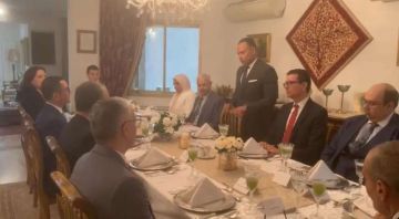 وزير الاستثمار يلتقى وزير الاقتصاد والتخطيط التونسي لبحث سبل تعزيز التعاون المشترك