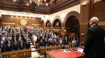 الشيوخ يناقش دراسة تطوير النظام الجمركي وتحليل لقياس زمن الإفراج بالجمارك