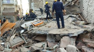 بالأسماء .. 3 مصابين بينهم رضيع في واقعة انهيار عقار قديم وسط الإسكندرية