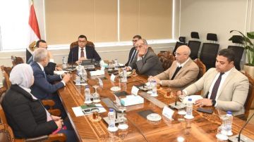 فندق ومطاعم وبنوك خطة تطوير منطقة سور مجرى العيون .. تفاصيل