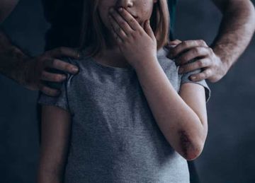 لطفولة آمنة في عالم مريب.. كيف نعلم أبناءنا حماية أنفسهم من التحرش دون تخويف؟