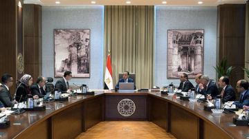 مدبولي: التحالف المصري المنفذ لسد ومحطة كهرباء جوليوس نيريري يقدم جهدا مميزا مدبولي: التحالف المصري المنفذ لسد ومحطة كهرباء جوليوس نيريري يقدم جهدا مميزا