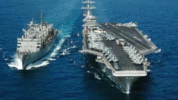 بصواريخ مجنحة.. الحوثيون: نفذنا عمليتين ضد حاملتي الطائرات الأمريكيتين في البحر الأحمر بصواريخ مجنحة.. الحوثيون: نفذنا عمليتين ضد حاملتي الطائرات الأمريكيتين في البحر الأحمر