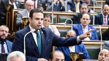 عبد المنعم إمام: القائمة المطلقة أخرت تطور الحياة السياسية في مصر