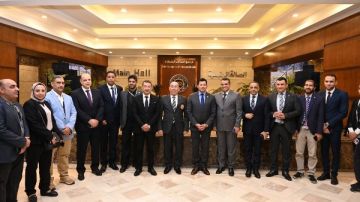 وزير الرياضة ورئيس الاتحاد الدولي للكاراتيه يشهدان منافسات بطولة الدوري العالمي وزير الرياضة ورئيس الاتحاد الدولي للكاراتيه يشهدان منافسات بطولة الدوري العالمي