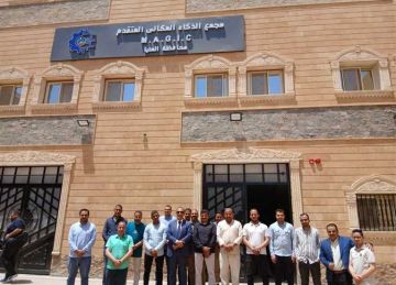 نائب محافظ المنيا يتفقد أعمال مجمع الذكاء المكاني استعدادا لافتتاحه قريبا