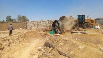 إزالة 20 طاحونة ذهب غير مرخصة في صحراء حجازة بقنا