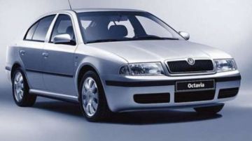 سكودا أوكتافيا أوتوماتيك سعرها 350 ألف جنيه صور