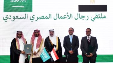 في قطاعات الطاقة والغذاء والعقارات.. توقيع 4 اتفاقيات استثمارية مصرية- سعودية