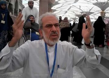 توفي أثناء إمامته للمصلين بصلاة العشاء.. مشهد مؤثر لتشييع جثمان مسن بالمنوفية