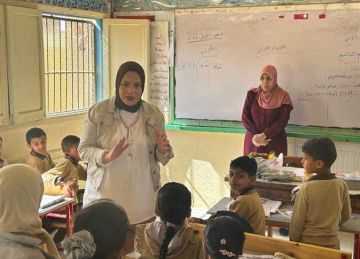 وكيلة تعليم مطروح تتفقد عددا من المدارس لمتابعة انتظام الدراسة وكيلة تعليم مطروح تتفقد عددا من المدارس لمتابعة انتظام الدراسة