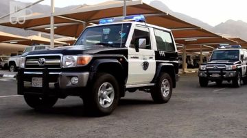 بعقوبات السجن والتشهير .. السلطات السعودية تضبط 17 شخصا بتهمة خيانة الشرف والأمانة