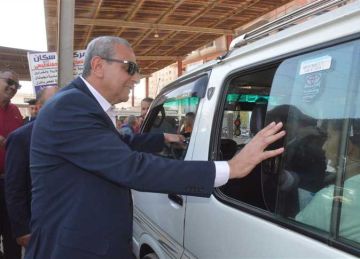 محافظ الغربية يتابع التزام السائقين بالتعريفة الجديدة للأجرة