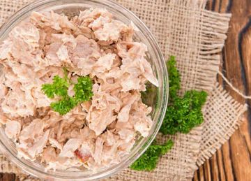 بخطوات بسيطة.. طريقة تحضير التونة في المنزل للاحتفال بشم النسيم بخطوات بسيطة.. طريقة تحضير التونة في المنزل للاحتفال بشم النسيم