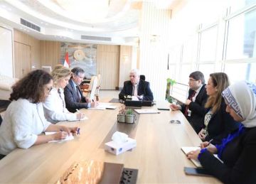 وزير التعليم العالي يبحث تطوير التعاون مع الوكالة الجامعية للفرانكفونية وزير التعليم العالي يبحث تطوير التعاون مع الوكالة الجامعية للفرانكفونية