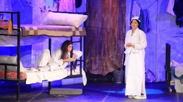 وسط إقبال كبير .. أسعار تذاكر مسرحية سجن النسا