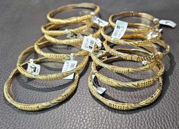 سعر الذهب يقفر 95 دولارا.. و مستشار وزير التموين يكشف سر الارتفاع