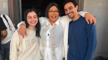 سعيدة جدا بشبابنا الجديد.. هالة صدقي تشيد بنجوم قهوة المحطة