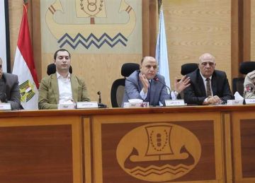 مجابهة الأزمات.. محافظ كفر الشيخ يبحث تنفيذ مشروع التدريب العملي المشترك صقر 