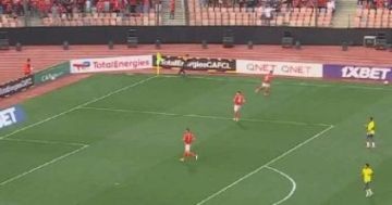 15 دقيقة.. تعادل سلبي بين الأهلي وصن داونز في إياب نصف نهائي أفريقيا 15 دقيقة.. تعادل سلبي بين الأهلي وصن داونز في إياب نصف نهائي أفريقيا