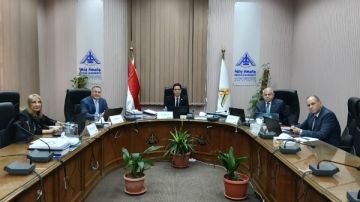 رئيس جامعة بنها يترأس لجنة اختيار عميد كلية الهندسة بشبرا