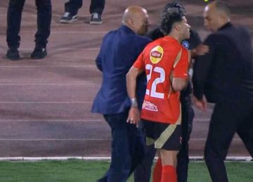 أول تعليق من مدرب بيراميدز على اشتباكه مع إمام عاشور